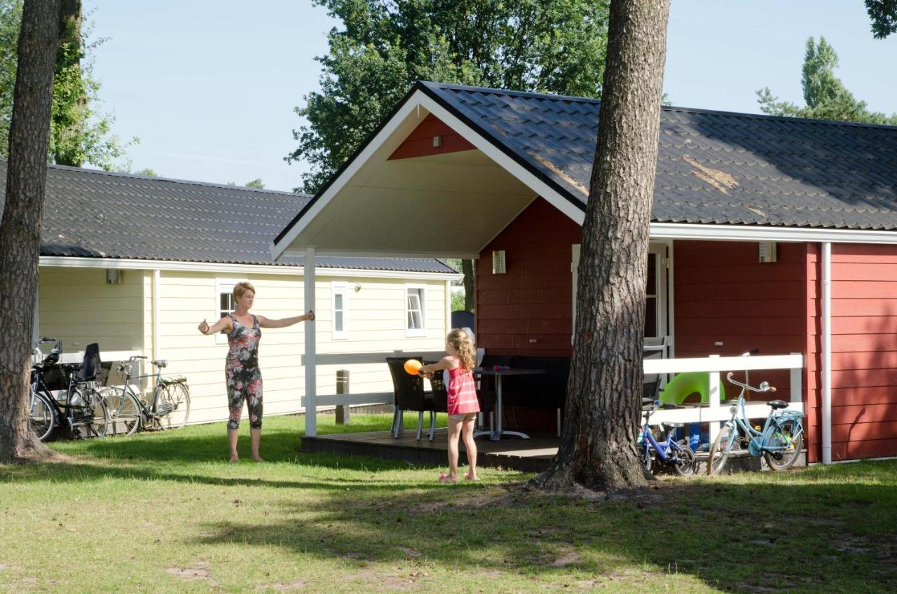 Lodge 6 Personen Camping De Molenhof Reutum Екстериор снимка