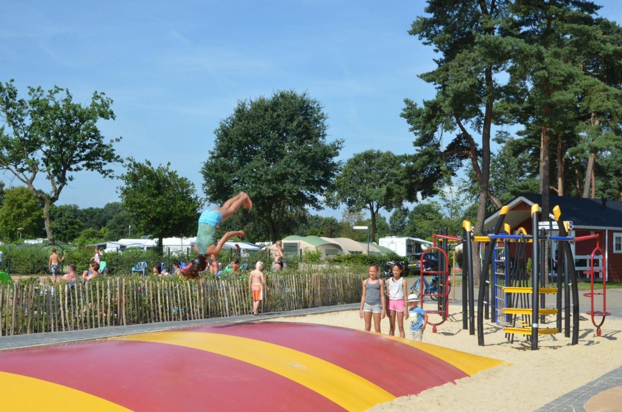 Lodge 6 Personen Camping De Molenhof Reutum Екстериор снимка