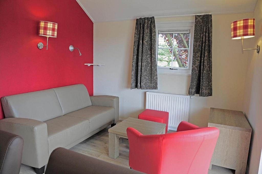 Lodge 6 Personen Camping De Molenhof Reutum Екстериор снимка